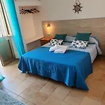 Cortili Del Mar トッレ・サン・ジョヴァンニ・ウジェント